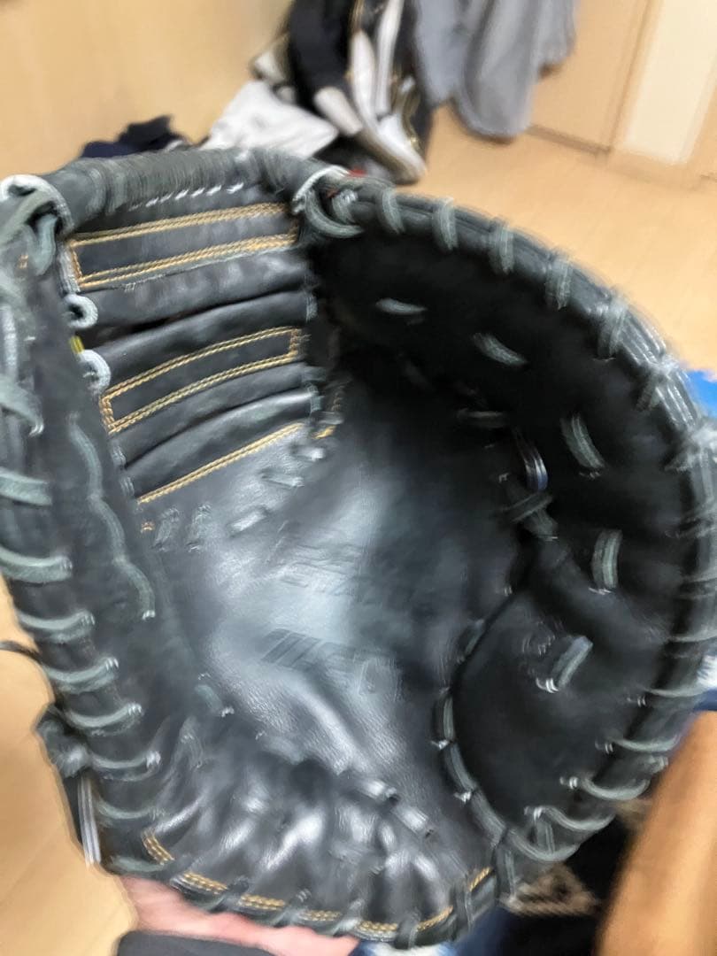 zettブラック 軟式グローブ