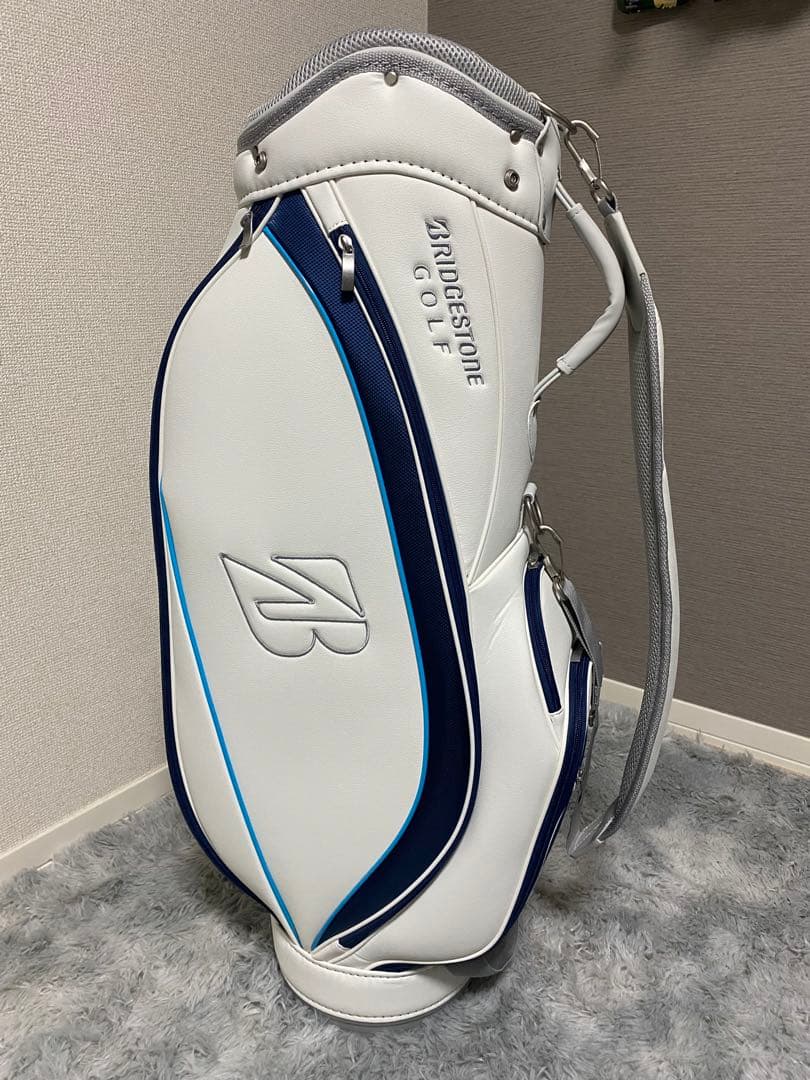 ☆新品未使用☆BRIDGESTONE キャディバッグ ヘッドカバー付き