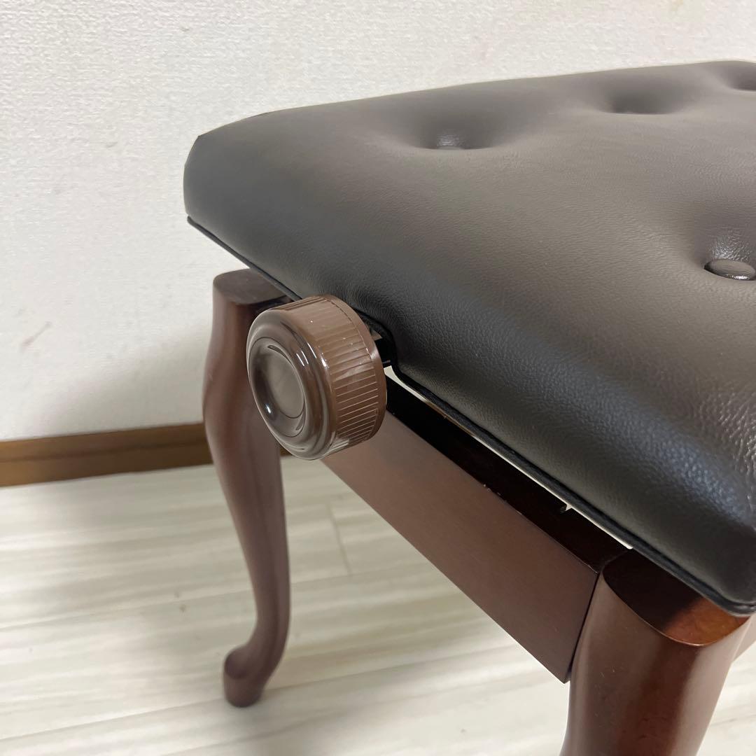 【中古良品】ピアノ高低自在椅子・木目猫脚（送料込）