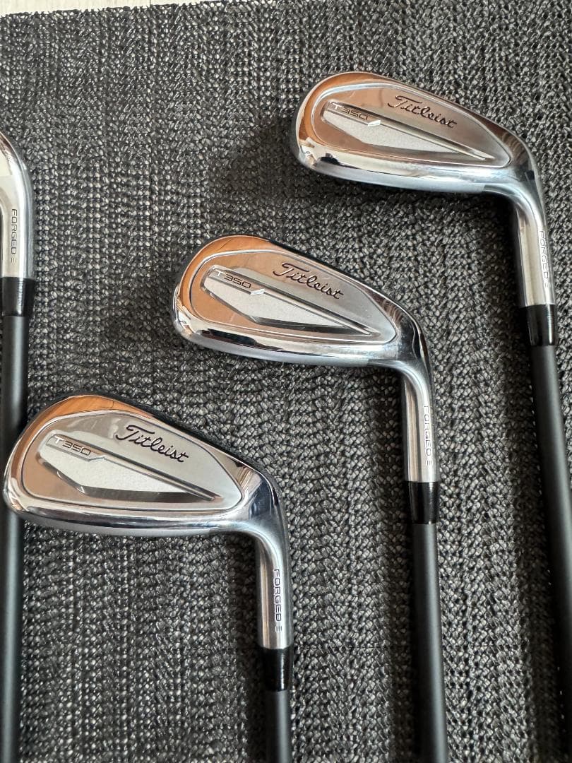 タイトリストT３５０　フジクラトラヴィス８５　Sシャフト６本美品