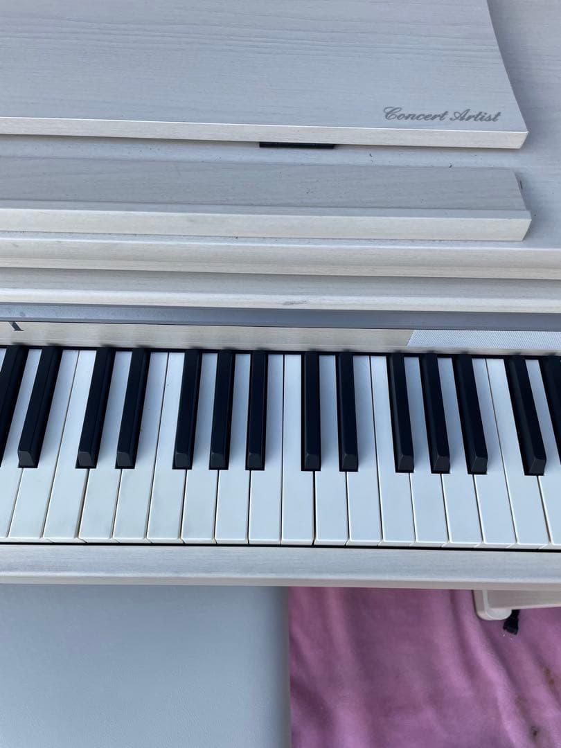 KAWAI コンサートアーティスト　CA17A ホワイト