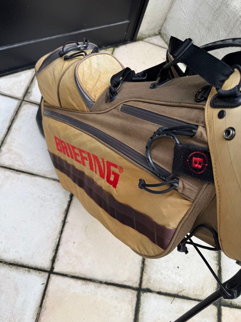 BRIEFING ゴルフバッグ ヘッドカバー3個付￼