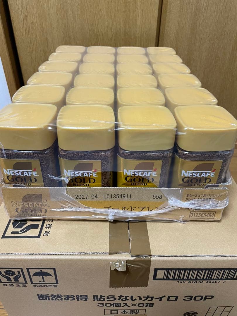 NESCAFE GOLD インスタントコーヒー 24 個入り
