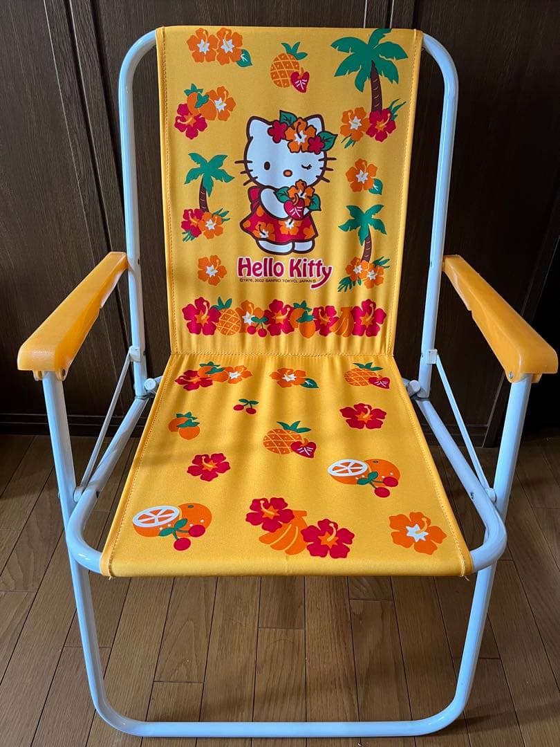 美品　激レア　ハローキティ アウトドアチェア　折り畳み椅子　2002