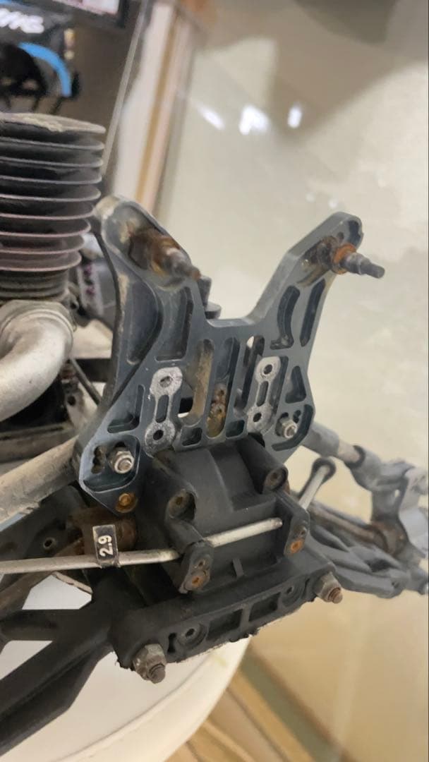 1/8 エンジンバギー