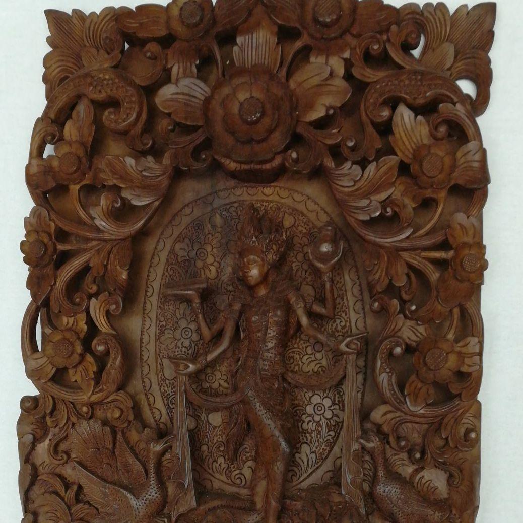 バリ島　インドネシア　レリーフ　壁掛け　木彫彫刻