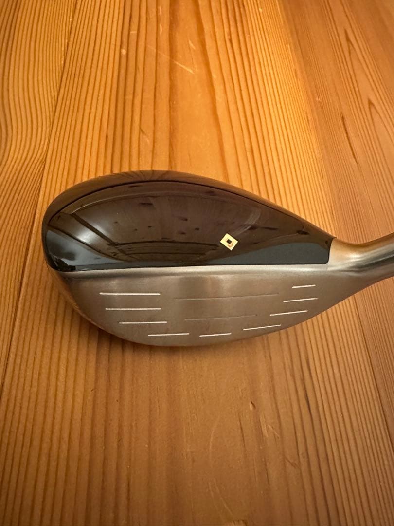 ONOFFレディ 2023 UT6