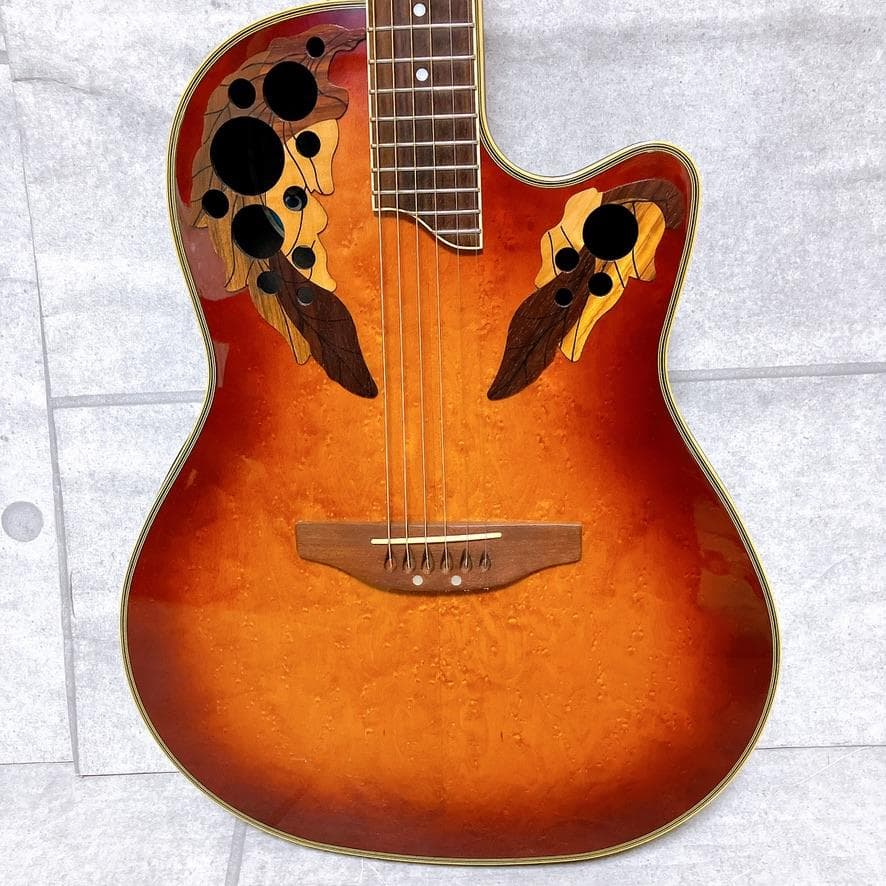 Ovation Celebrity Deluxe CS247 エレアコ ギター