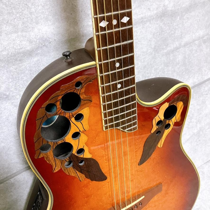 Ovation Celebrity Deluxe CS247 エレアコ ギター