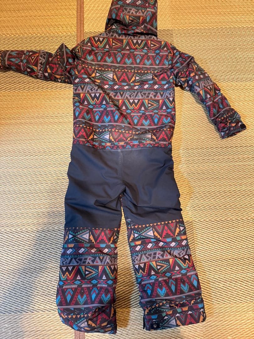 GROW スノーボード用スーツ 子ども用