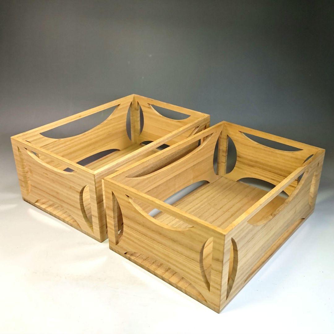 イ522 煙草盆『指物師　酒井柏水』『桐木地　糸巻莨盆　一双　共箱　』茶道具