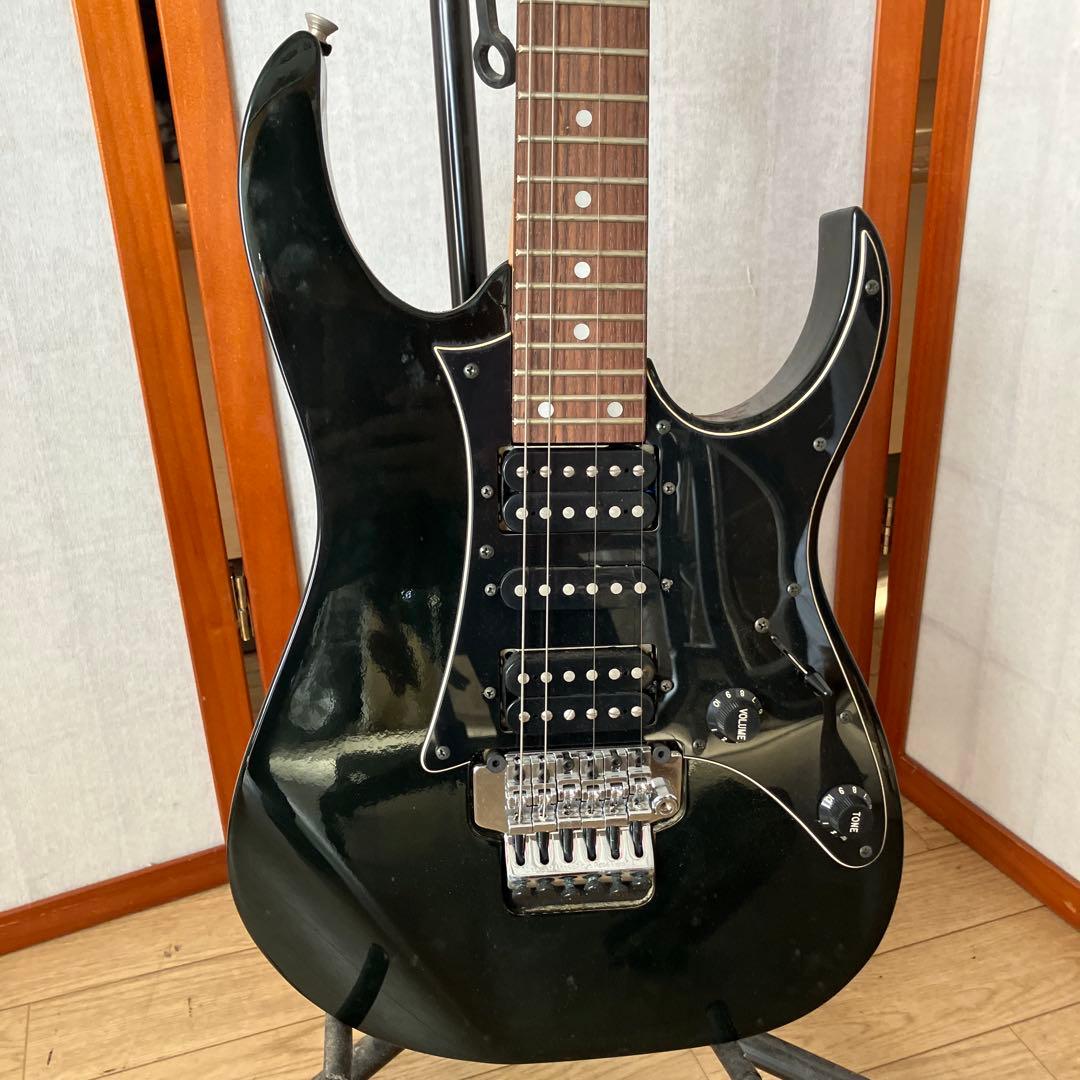 r*d様 ジャンク　Ibanez エレキギター ブラックとギターケース付き