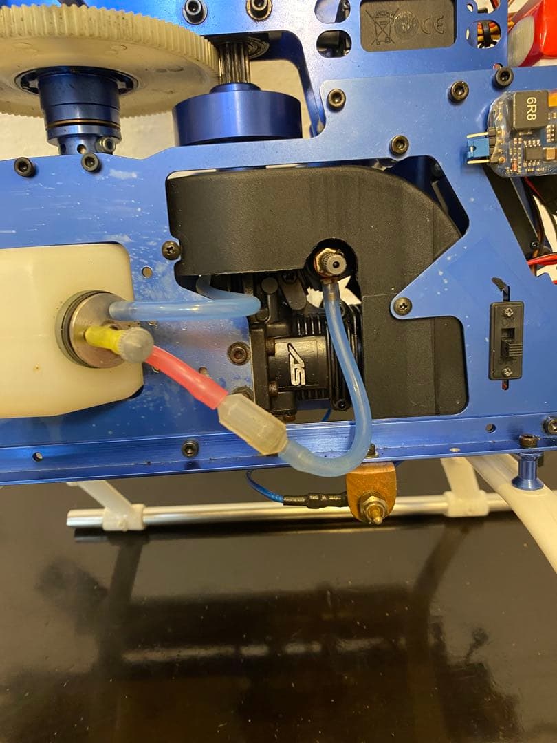 コレクター向　エンジンヘリコプター(クイック　アライン　ヒロボー　クエスト)