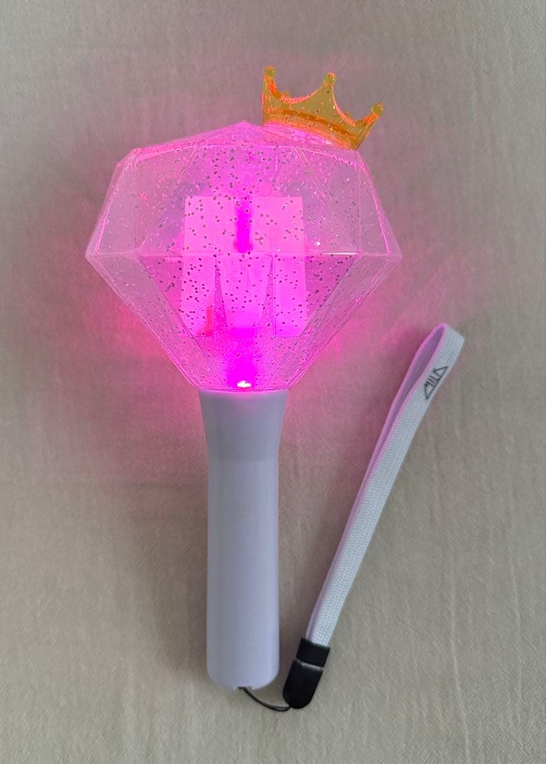 M!LK ミルク ペンライト 初代ミルクラスタルスティック