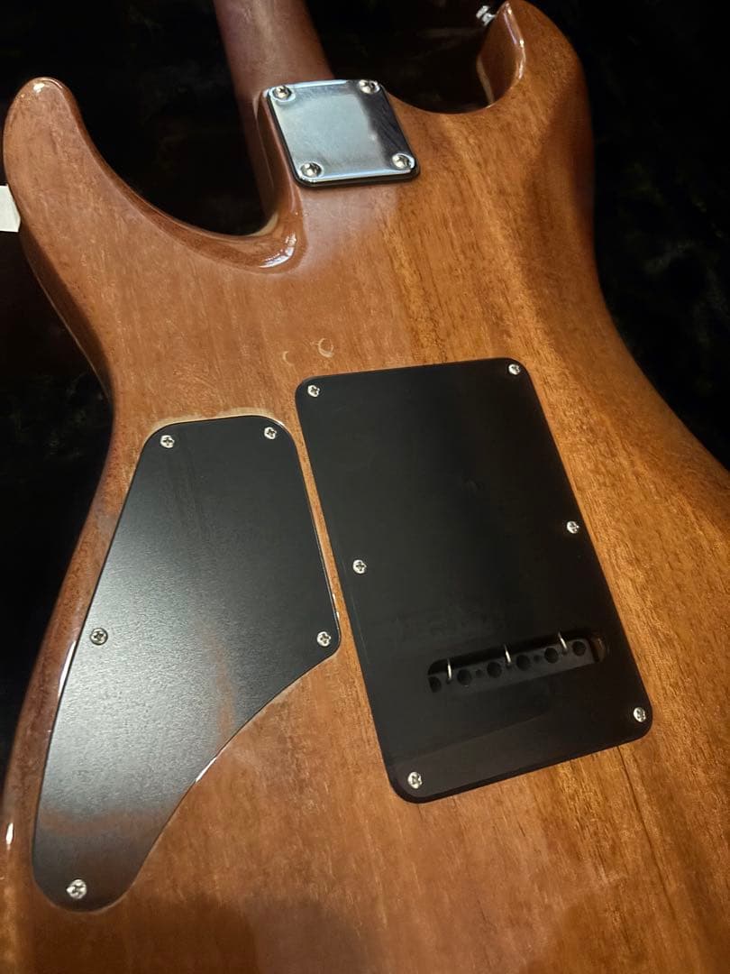 ギター Suhr curve top standard