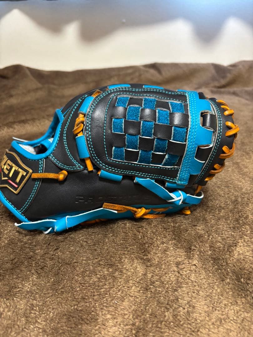 【ハヤト】新品未使用　ゼット　限定オーダー　軟式グローブ