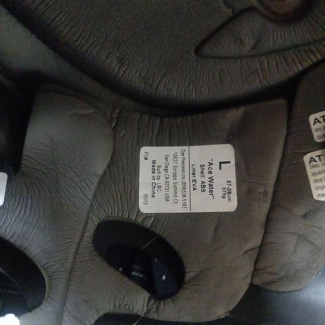 PRO-TEC ブラックヘルメット マウント付き