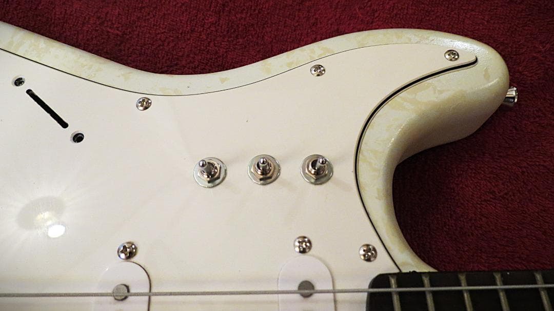 ST　リバース右用　ラッカーオリジナル塗装　アルニコPU　ウィルキンソンBr