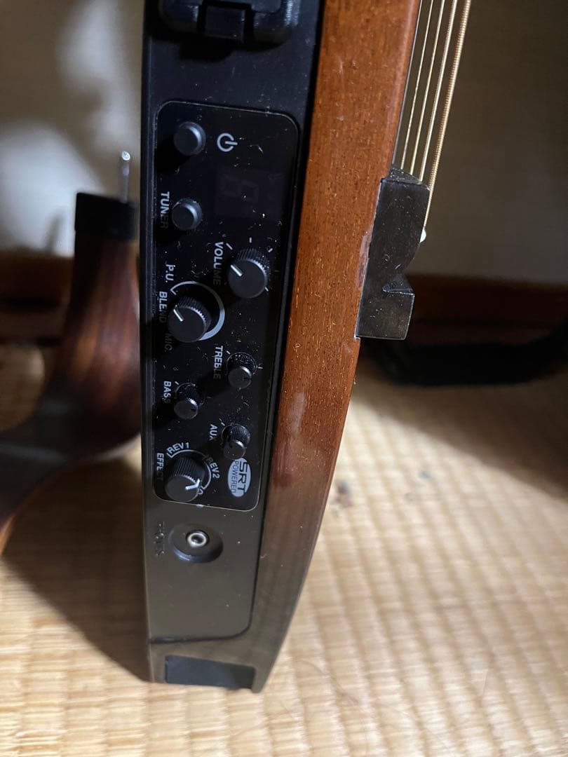 YAMAHA SLG200S サイレントギター