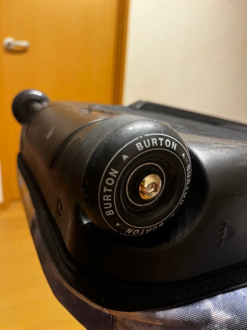 Burton ウィーリー ギグ スノーボードバッグ　166cm