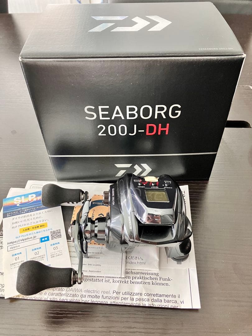 DAIWA 22SEABORG 200J-DH 電動リール
