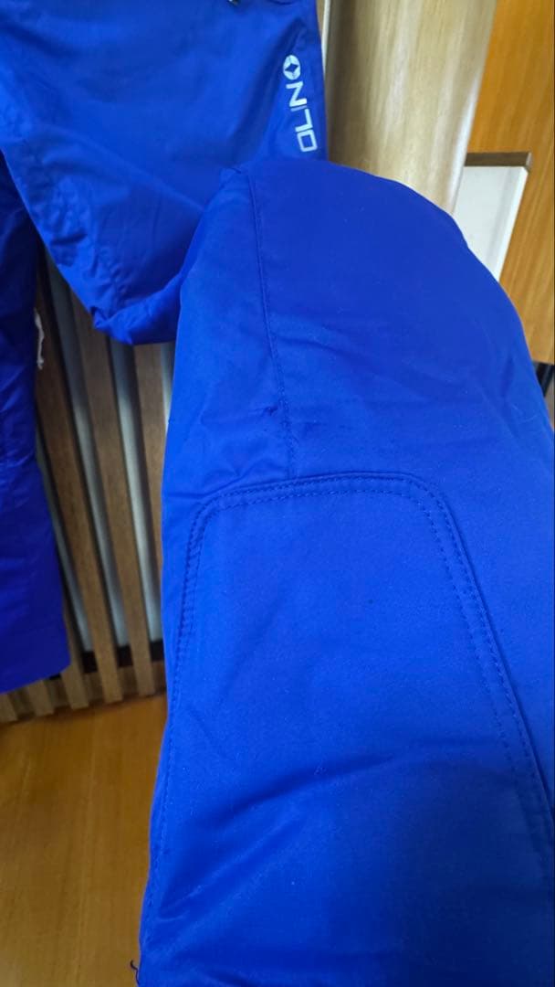 ⭐️OLIN★スキーウエアー上下★サイズL★美品★送料無料★