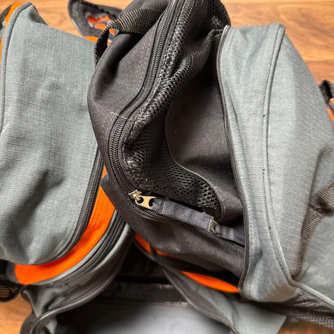 BURTON 大容量スノーボードバッグ 取り外し可能リュックあり