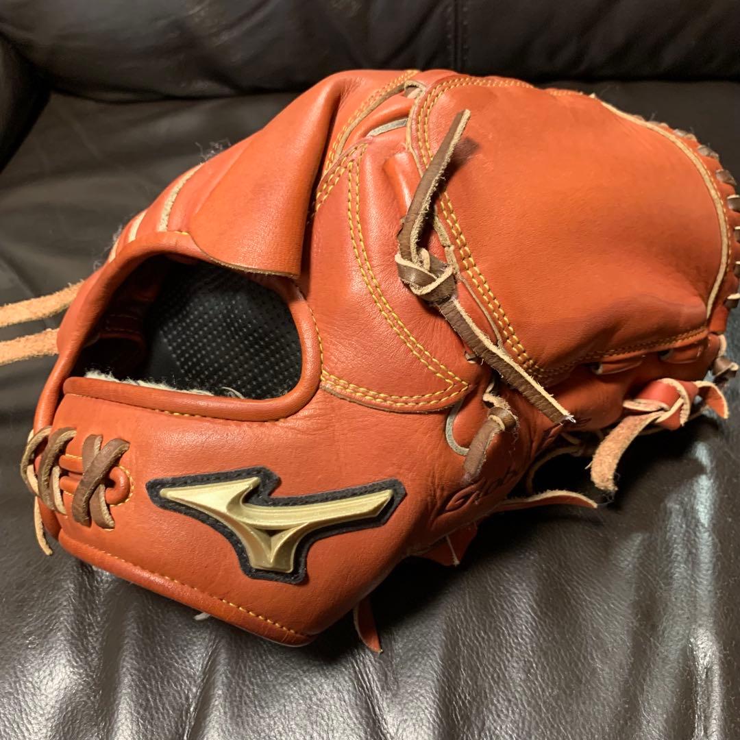 ミズノ　グローバルエリート　軟式投手用グローブ