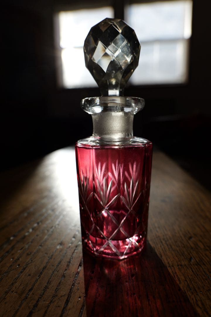 フランス　アンティークの香水瓶