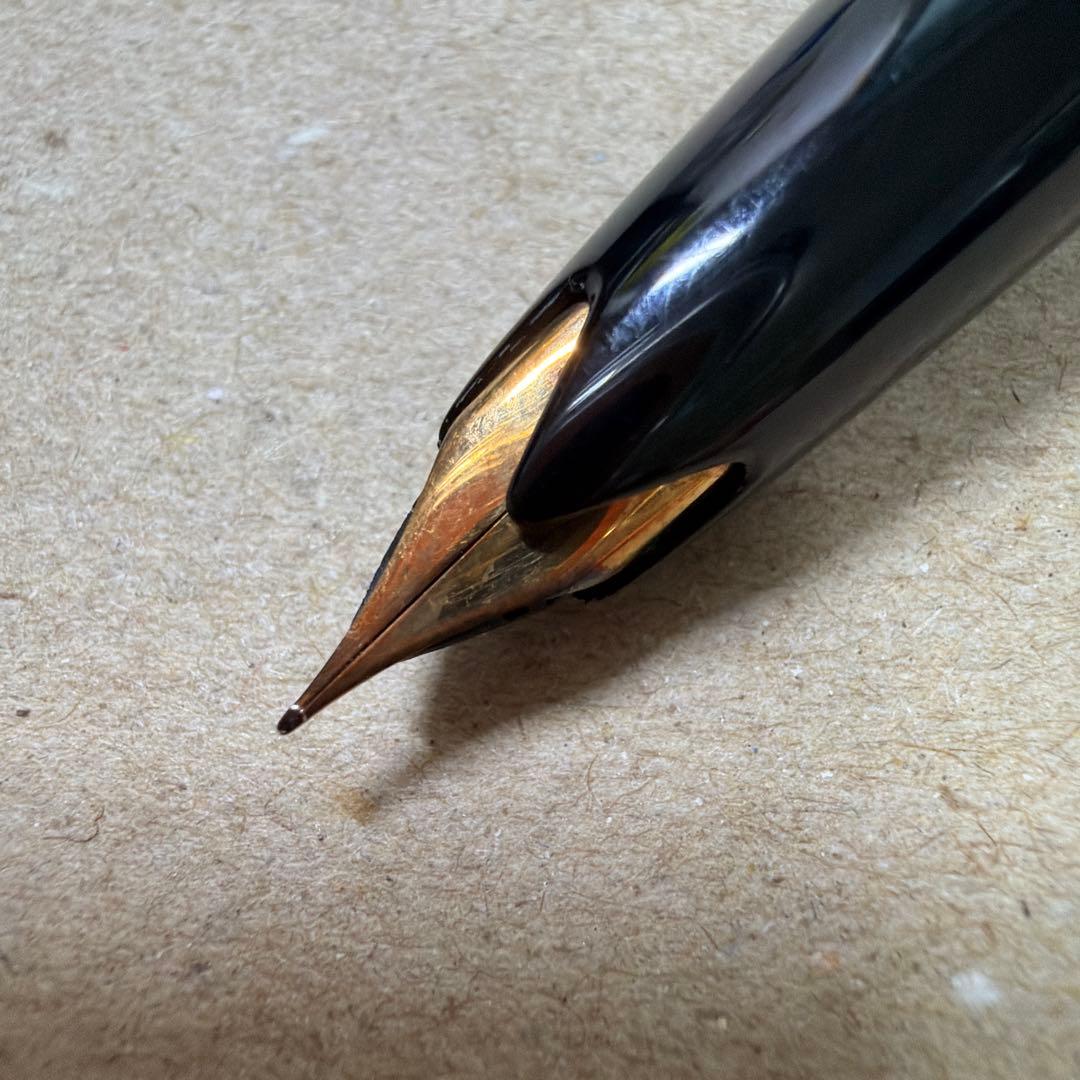 新品 廃盤 MONTBLANC モンブラン No.22 万年筆 14c EF