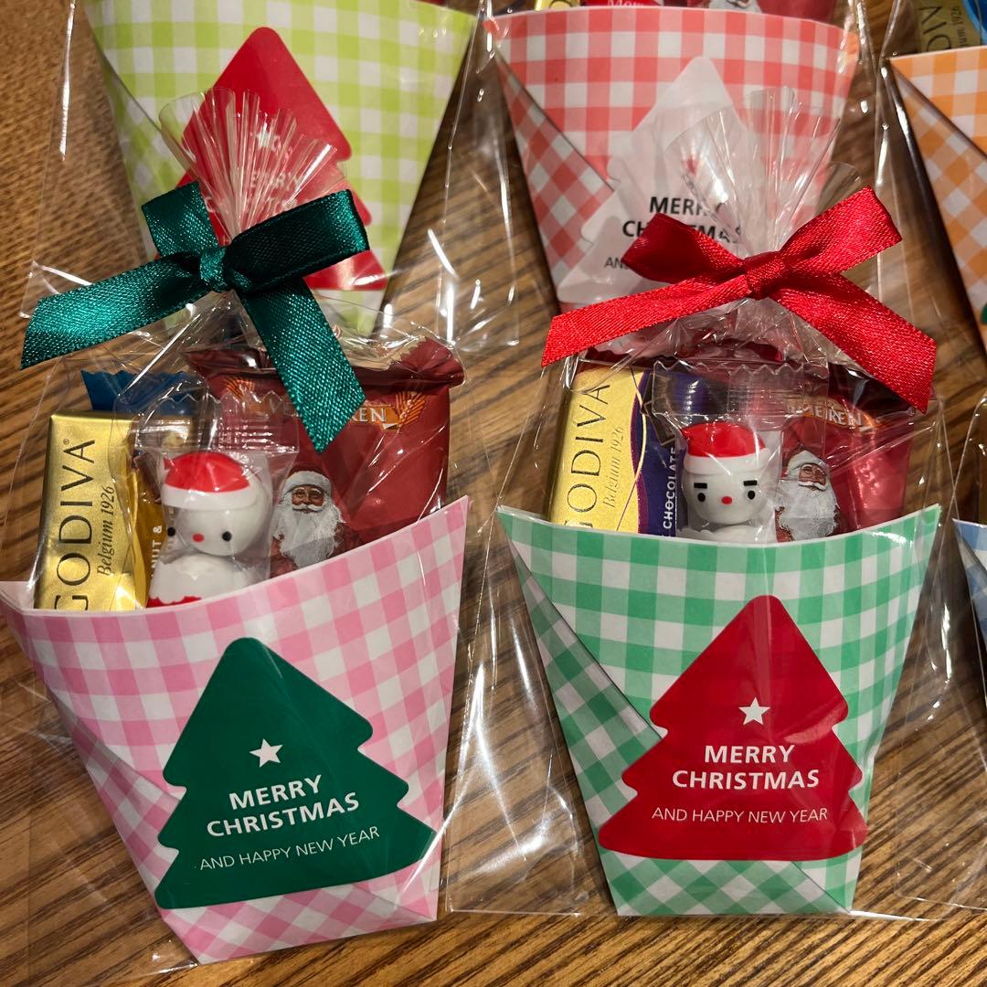 おすみ㉑クリスマスお菓子プチギフトサンキューギフトおしゃれ大人ゴディバ