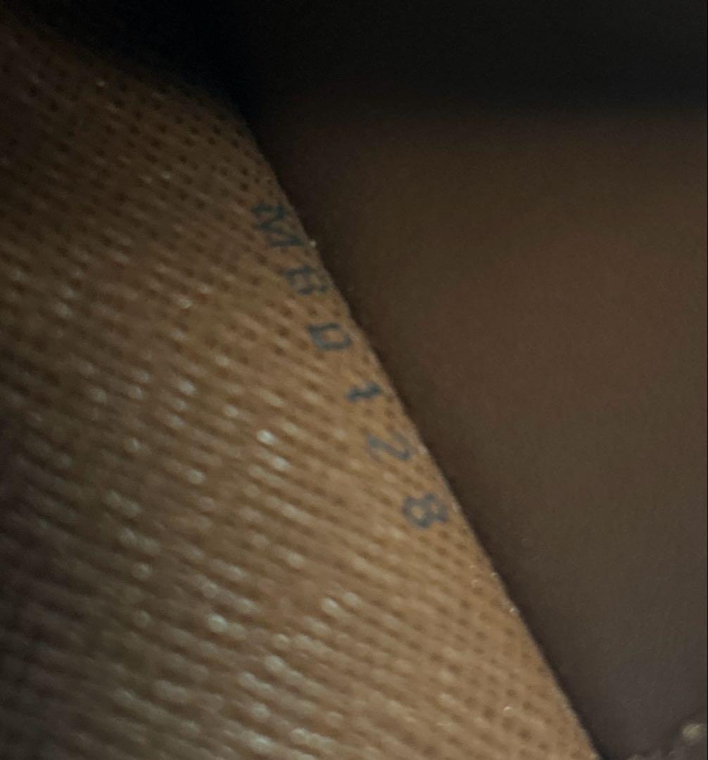 ルイヴィトン パスポートケース 極美品