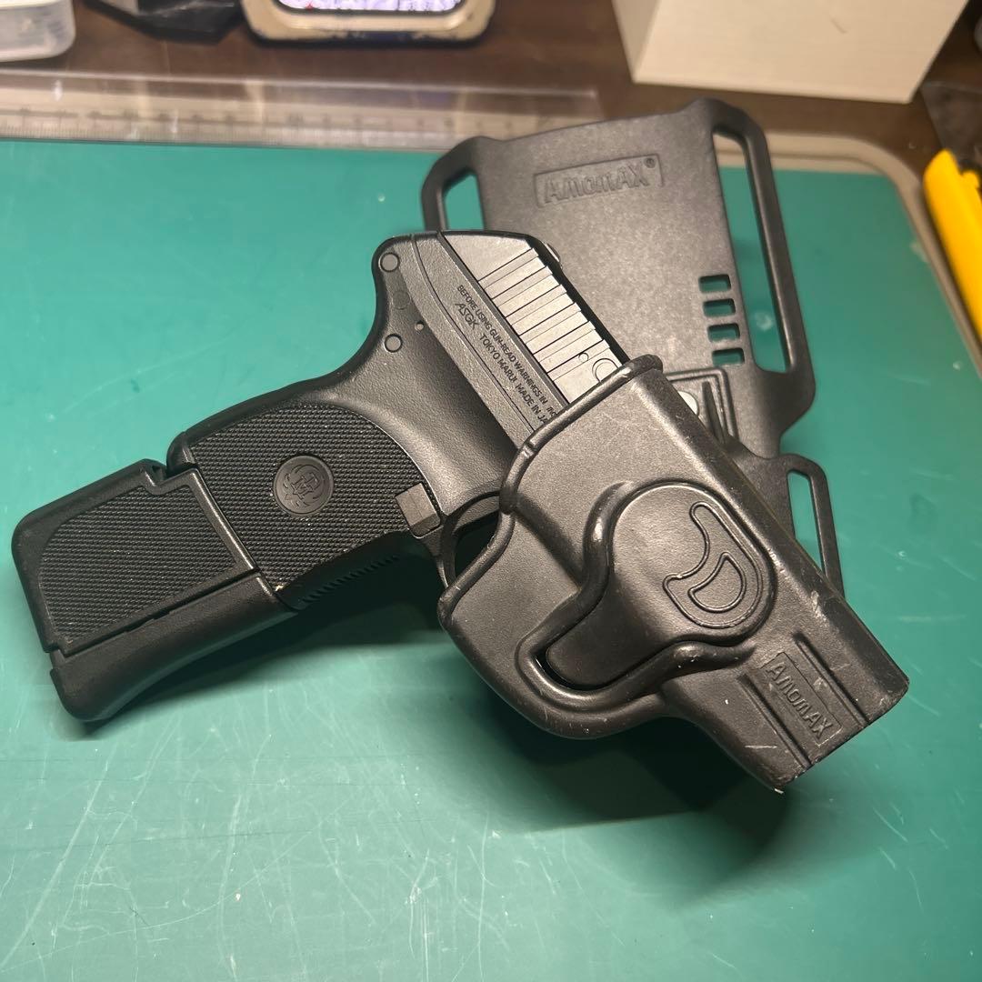 LCP ガスガン マガジン3本付き　ホルスター