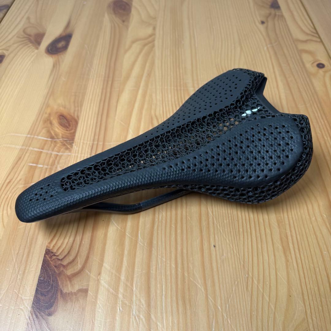 中古良品S-WORKS ROMIN EVO MIRRORサドル143mm