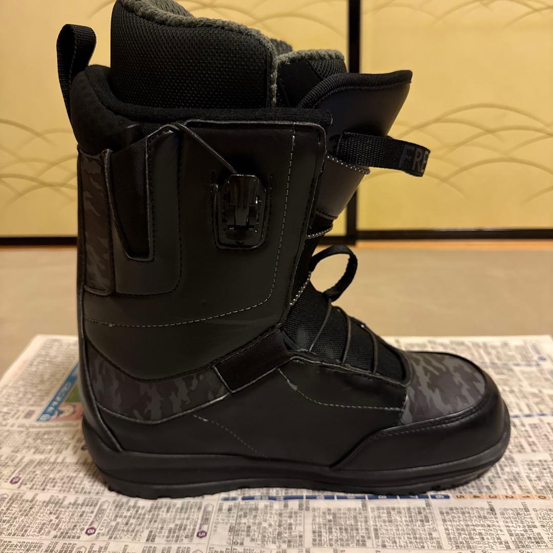 NORTHWAVEノースウェーブ　スノボブーツ　FREEDOM SLS