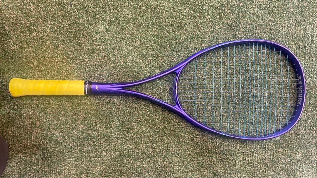 YONEX VOLTRAGE7VS 軟式テニスラケット ガット、袋あり