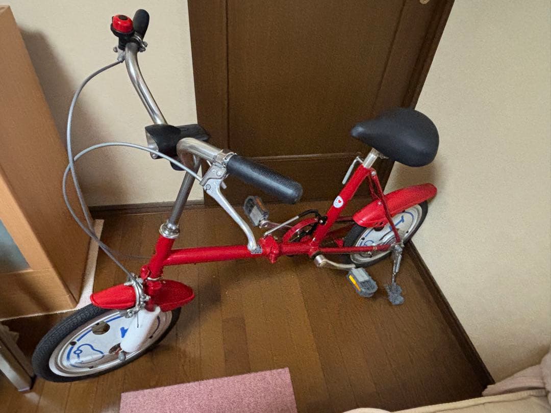 値下げ激レア　日産マーチ　ノベリティー自転車　マーチャリ