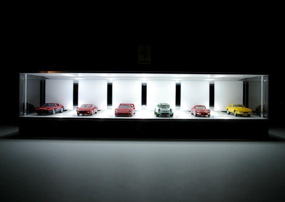 klaus・白大理石＆WH梨地・ディスプレーBOX / ネオジオラマ