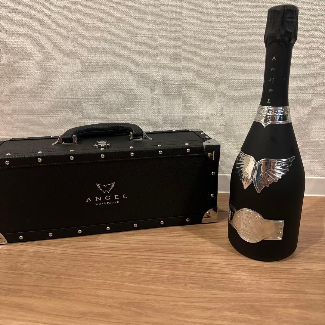 ANGEL Champagne マットブラックボトル 専用ケース付き