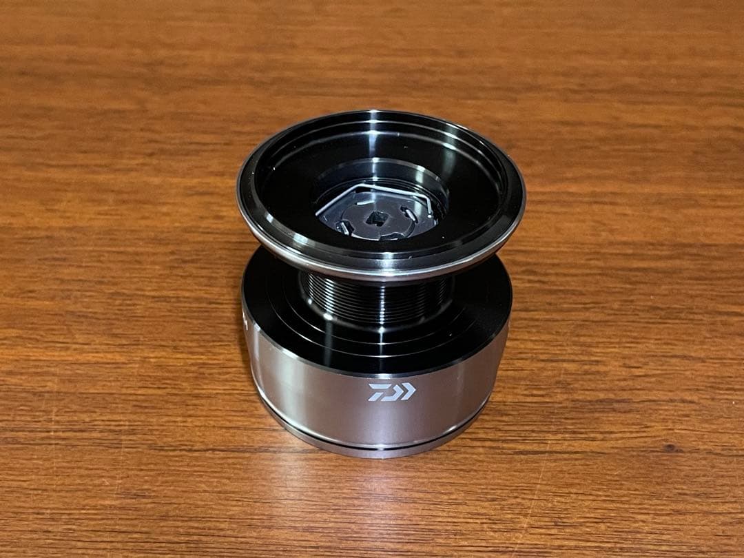 24セルテート SW4000-XHスプール