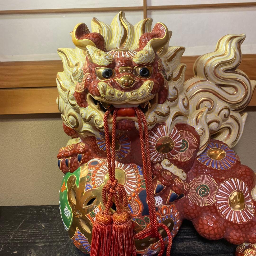 九谷焼　大吉作　唐獅子置物