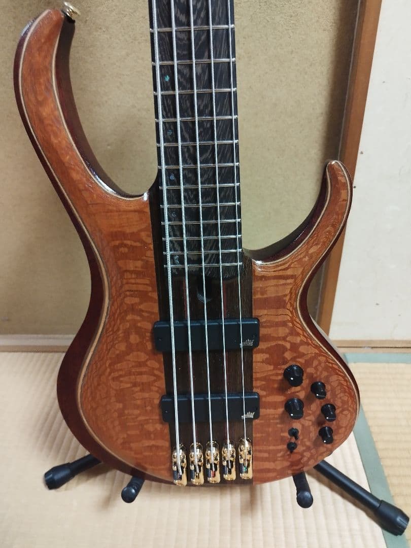 Ibanez Premium BTB1905LW-FNL エレキベース