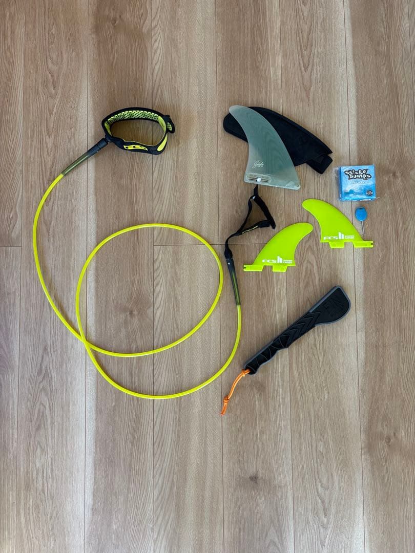 Super Brandサーフボード FCSⅡフィン付き