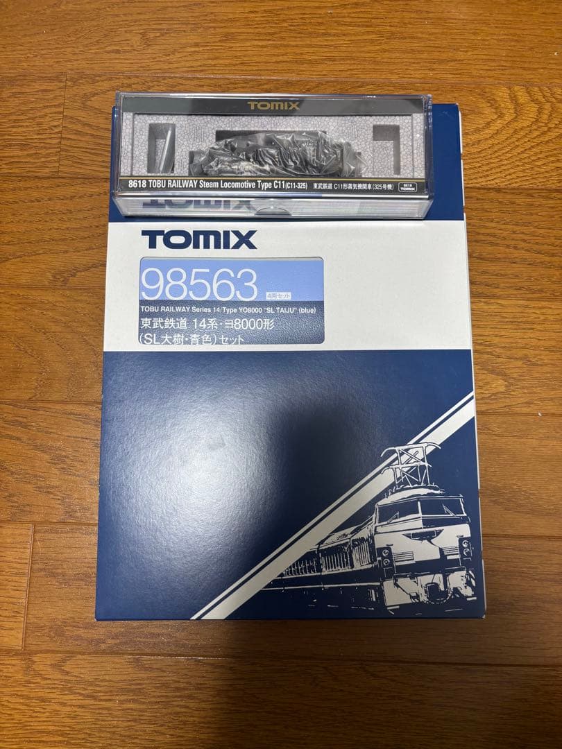 SL大樹　C11-325号機・14系ヨ8000形TOMIX 8618・98563