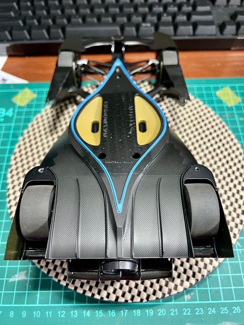 オートアート 1/18 RedBull X2010 プロトタイプ