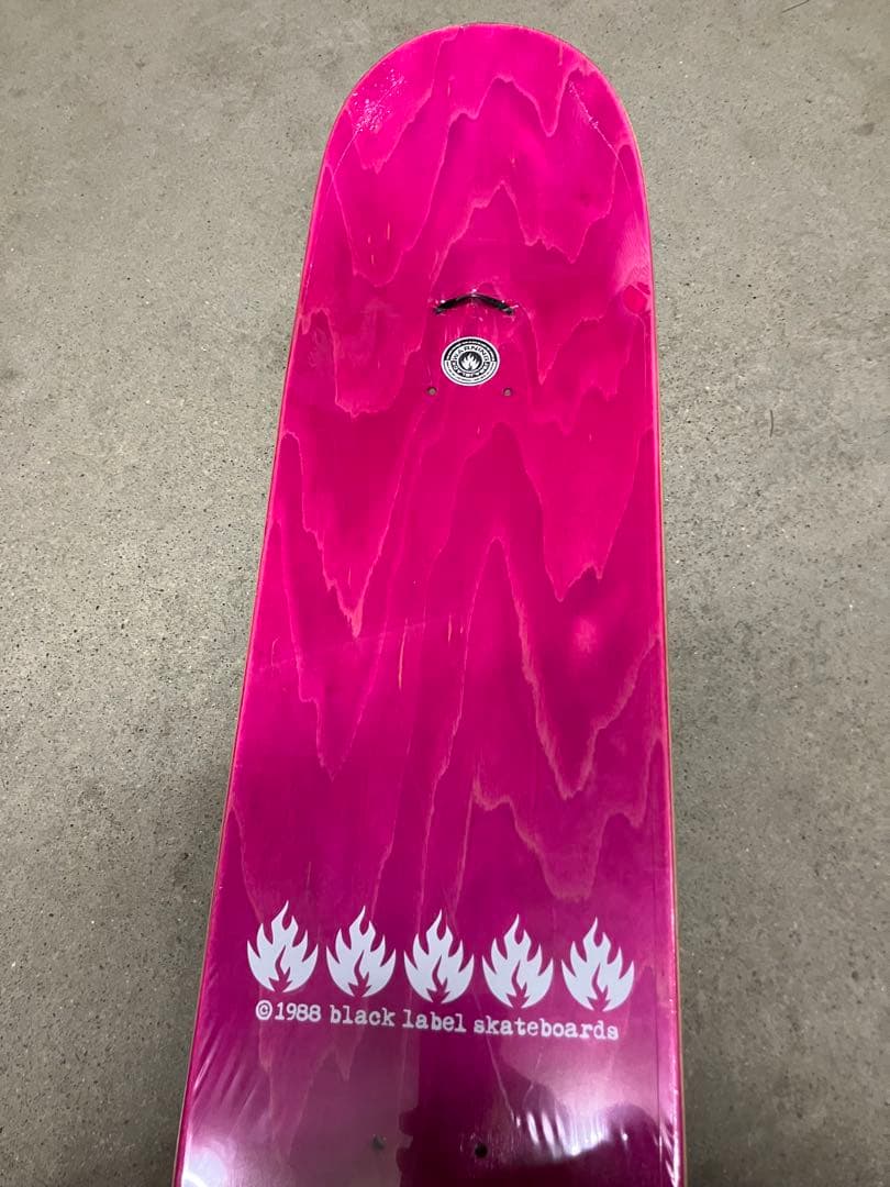 BLACKLABEL ブラックレーベルスケートボードデッキ 8.0 skate