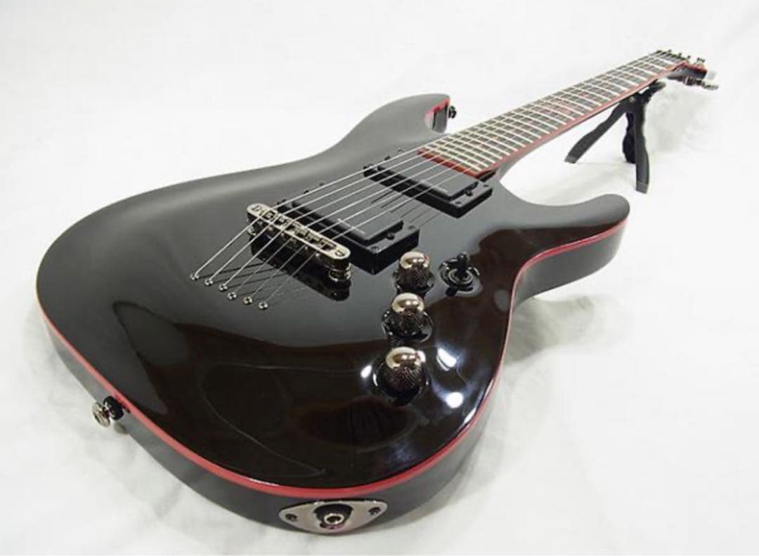 SCHECTER C-1 SHE DEVIL ブラック&レッド