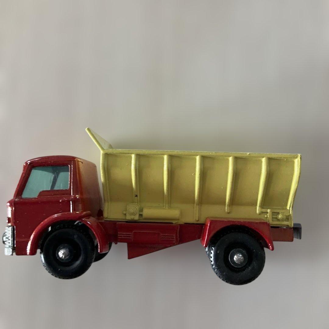 ミニカー　マッチボックス　70 グリット・スプレッディング・トラック