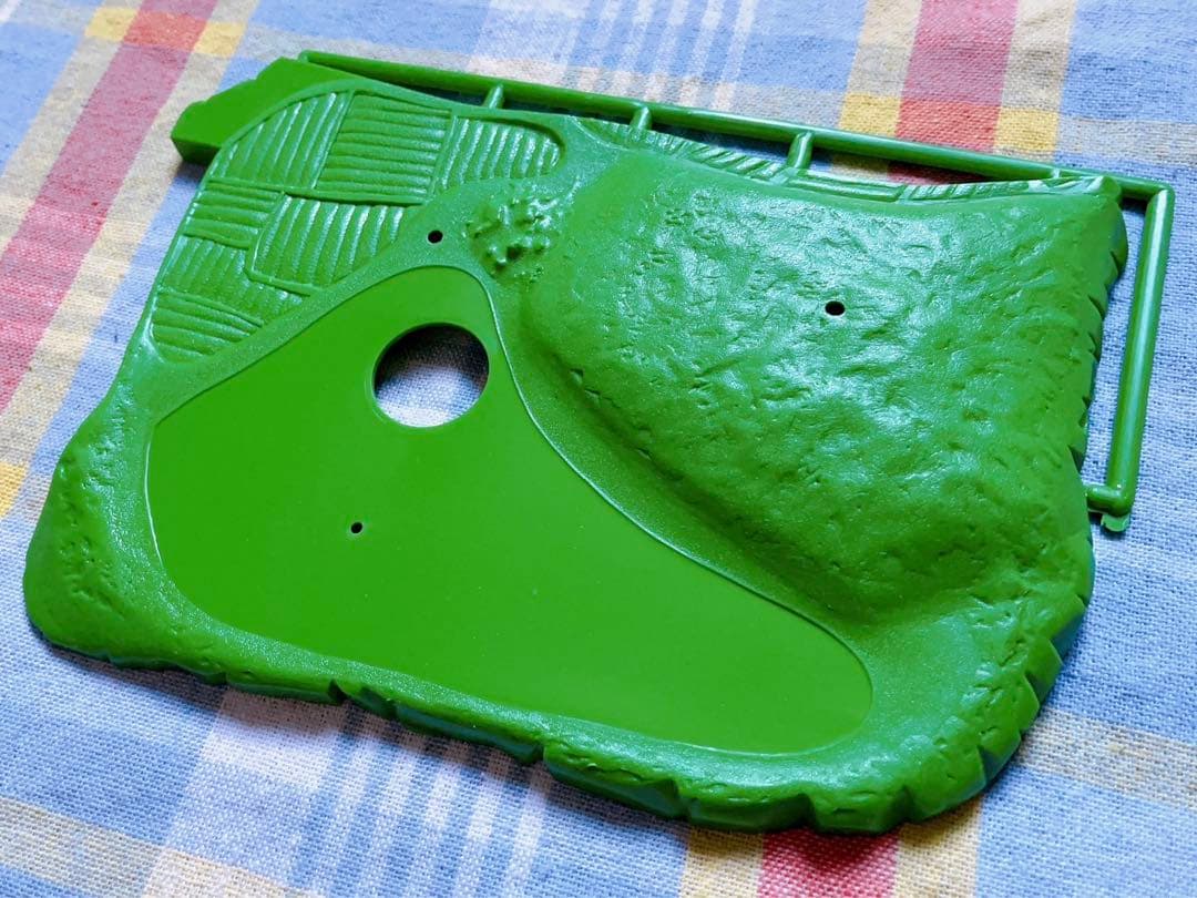 旧バンダイ模型 Dr.スランプ アラレちゃん ペンギン村 ニコチャン大王宇宙船