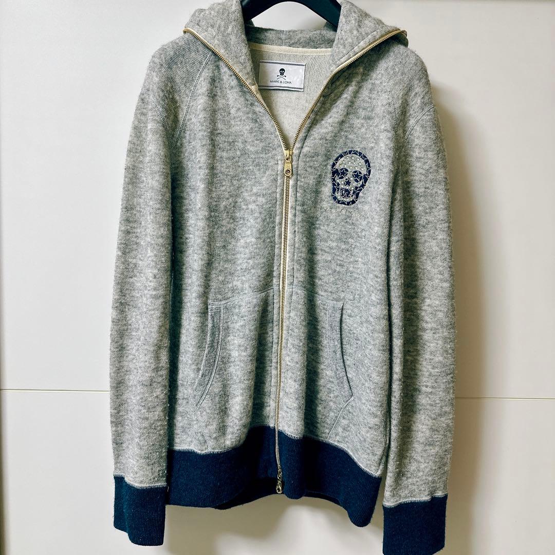 値下げ❗️マークアンドロナ　パーカー